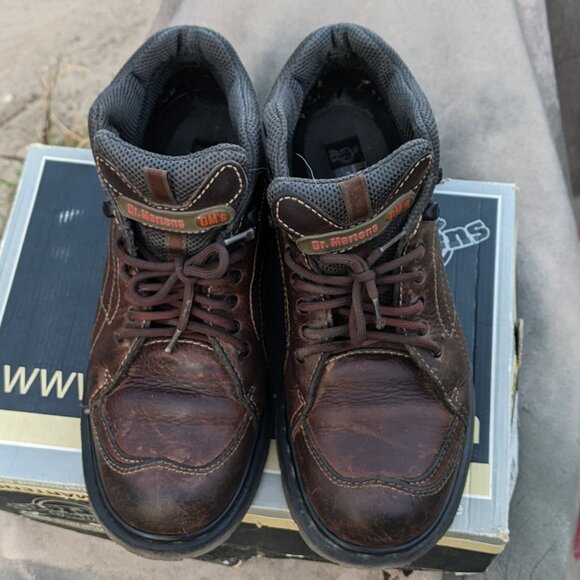 Dr Martens Doc Martens Bark Grizzly 5 eyelet UK 8/US 9 - Picture 1 of 11